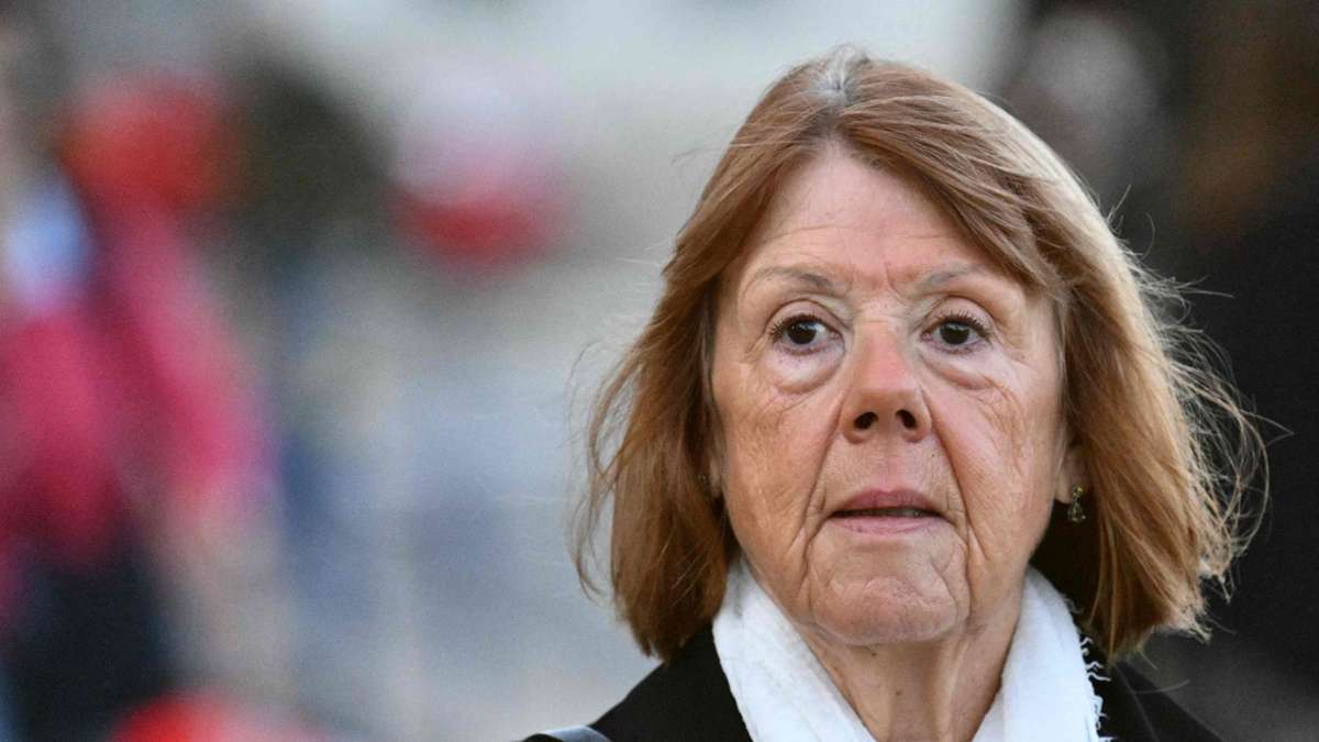 Procès pour viol : France : une victime d'abus parle de procès pour lâcheté