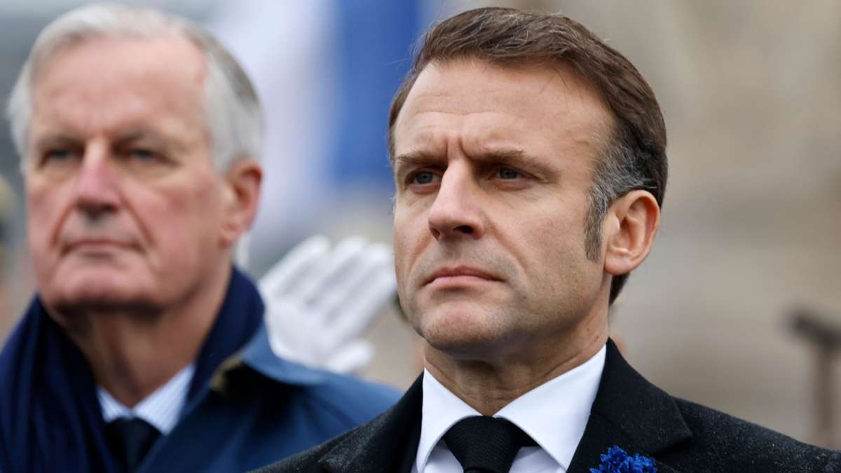 Crise gouvernementale à Paris : le vote de censure plonge la France dans l'incertitude