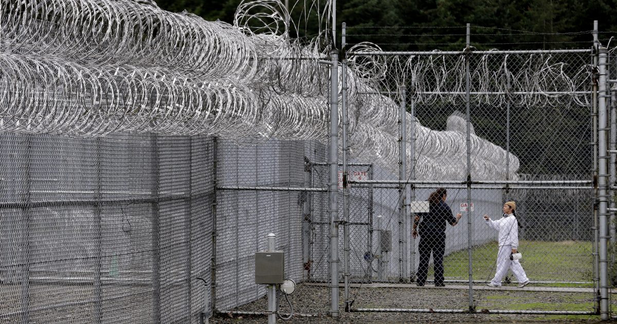 Les politiques transgenres facilitent les transferts de prison entre personnes de sexe différent