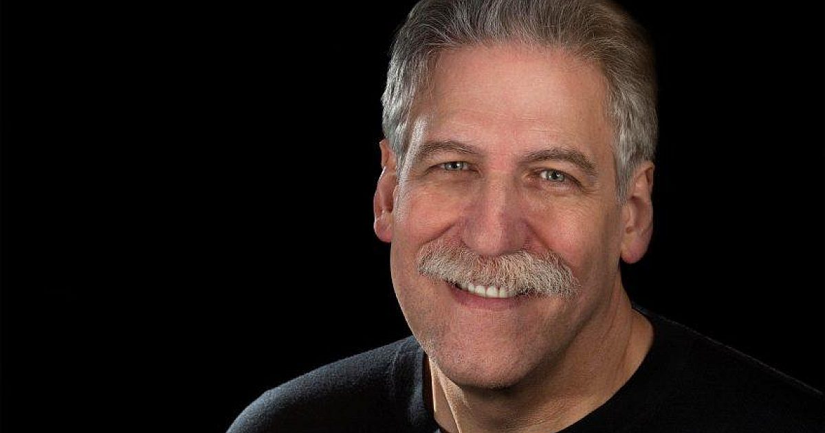 Michael Brown admet une liaison émotionnelle au milieu d'une enquête indépendante