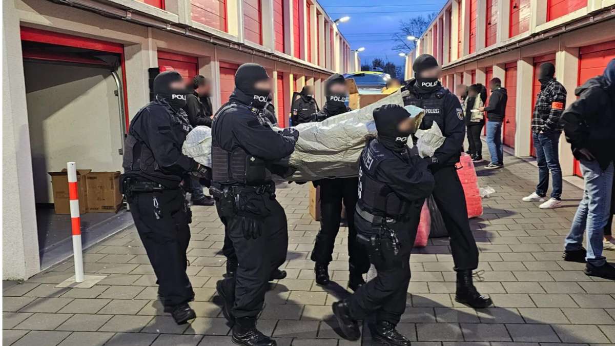 Raids de contrebande également dans le Bade-Wurtemberg : 13 arrestations – la police réussit à frapper la mafia des canots pneumatiques