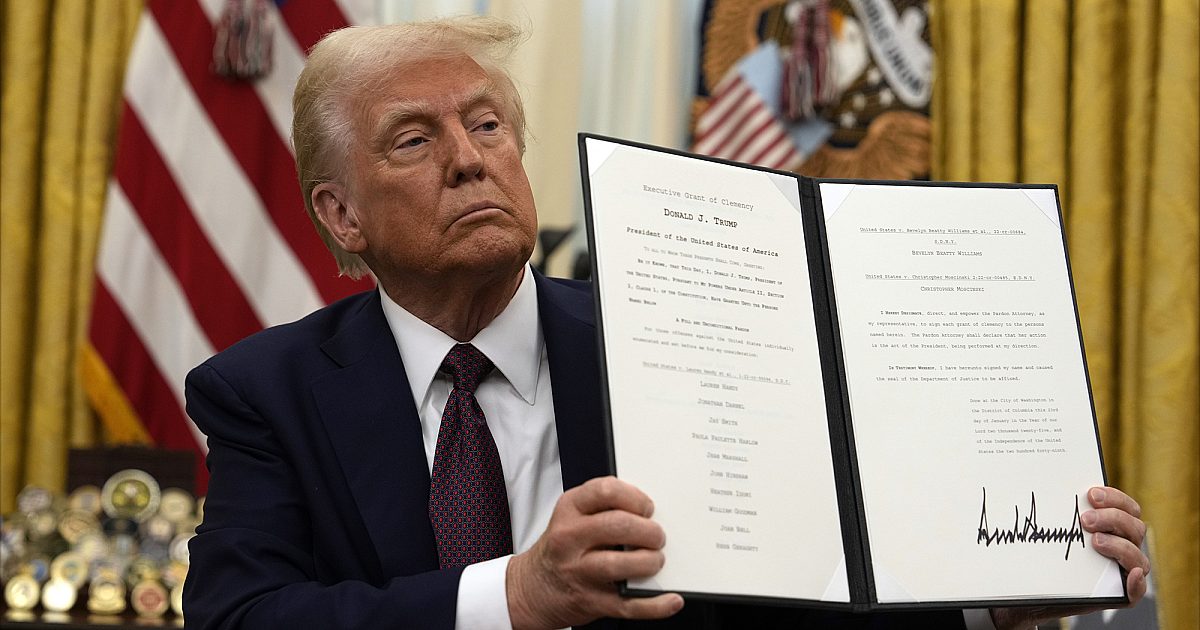 Trump gracie les manifestants pro-vie arrêtés en vertu de la loi FACE