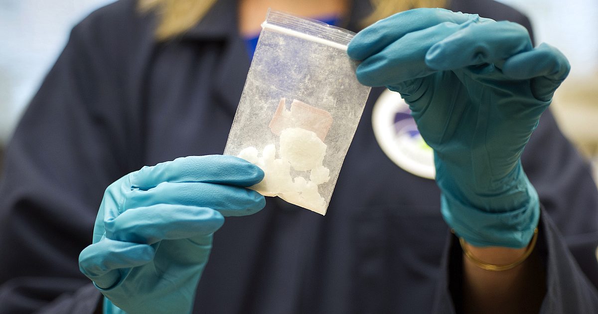 Un PDG indien arrêté et inculpé pour distribution de produits chimiques à base de fentanyl