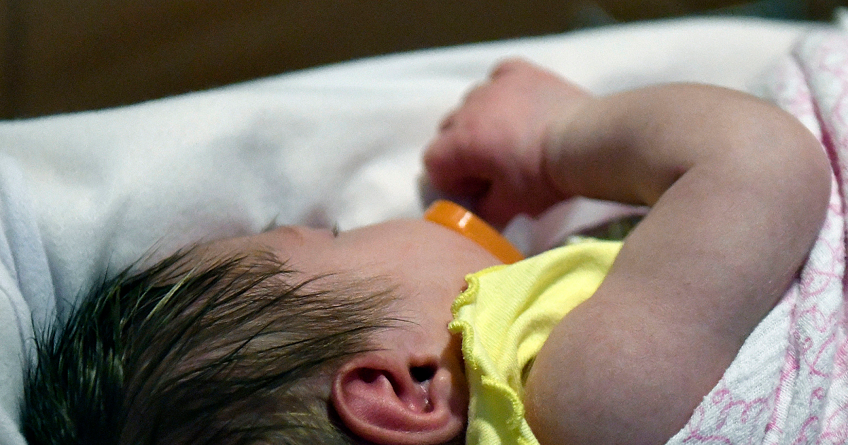 Une infirmière de Virginie poursuivie pour blessures à des nouveau-nés