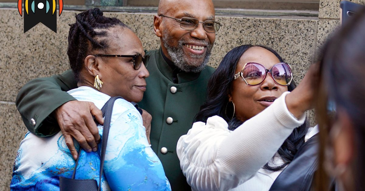 Livre d'histoire: Justice retardée