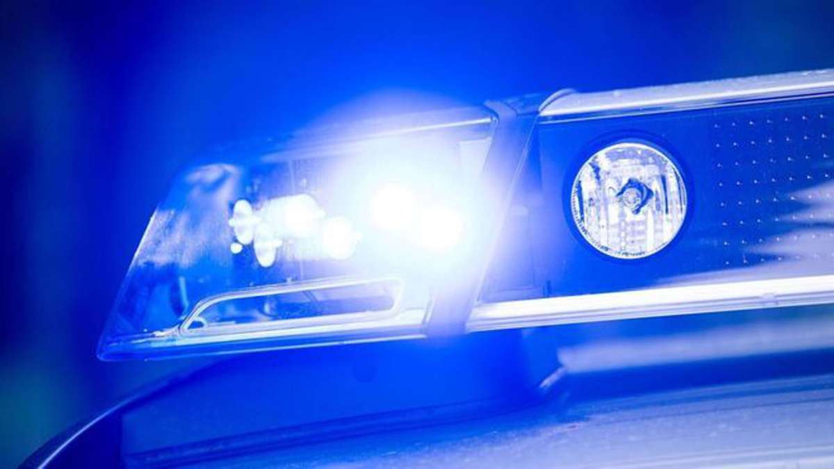 Bien connu, High-Stapler: des policiers tués - condamné des fraudeurs britanniques en France