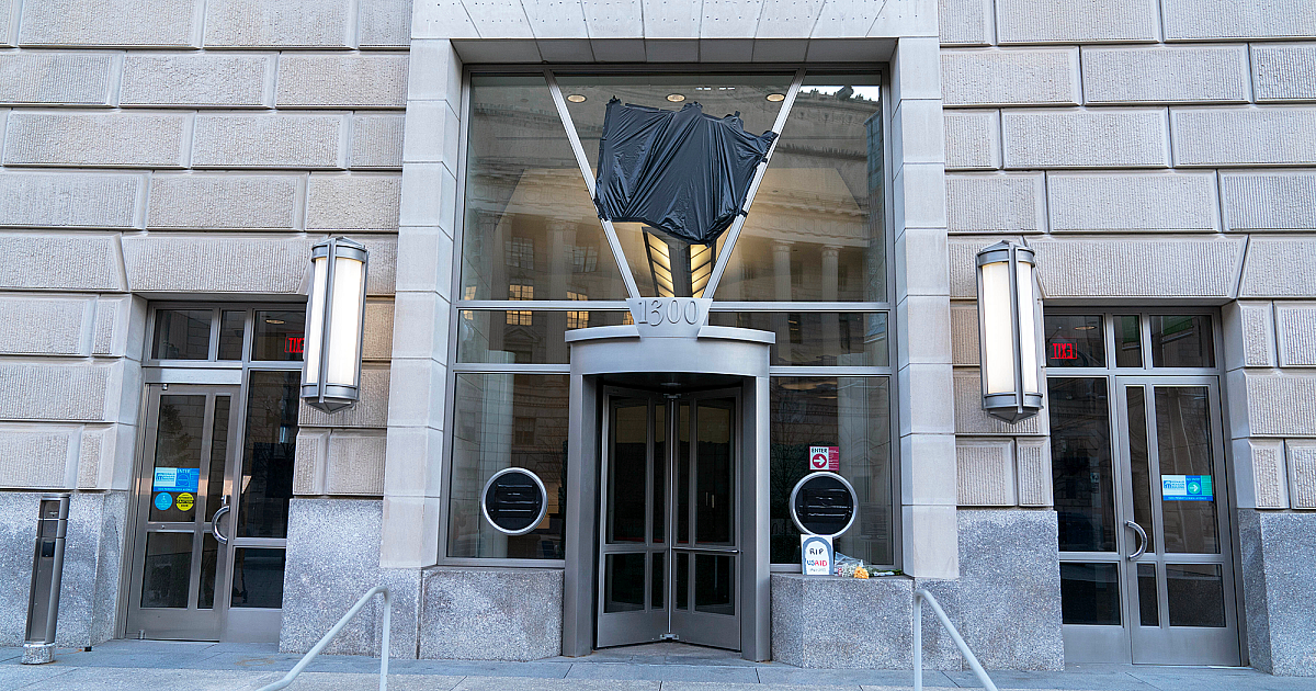 Le juge fédéral fait une pause sur Trump Foreign Aid Freeze