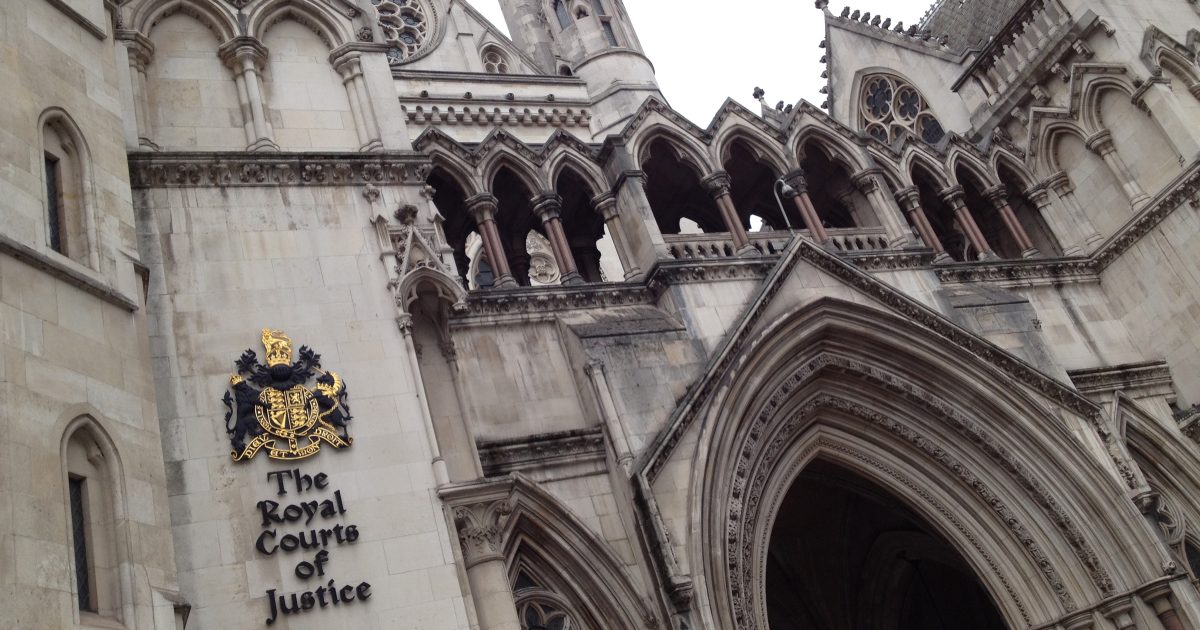 Le tribunal britannique confirme les droits religieux de l'enseignant