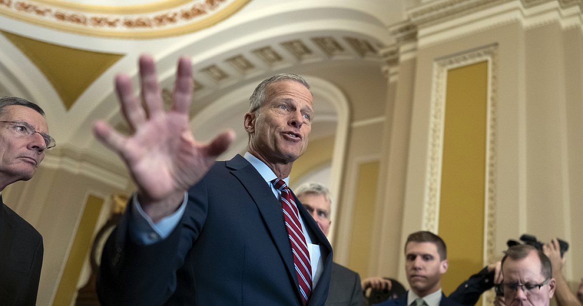 Le Congrès approuve le forfait de financement gouvernemental des heures avant la date limite