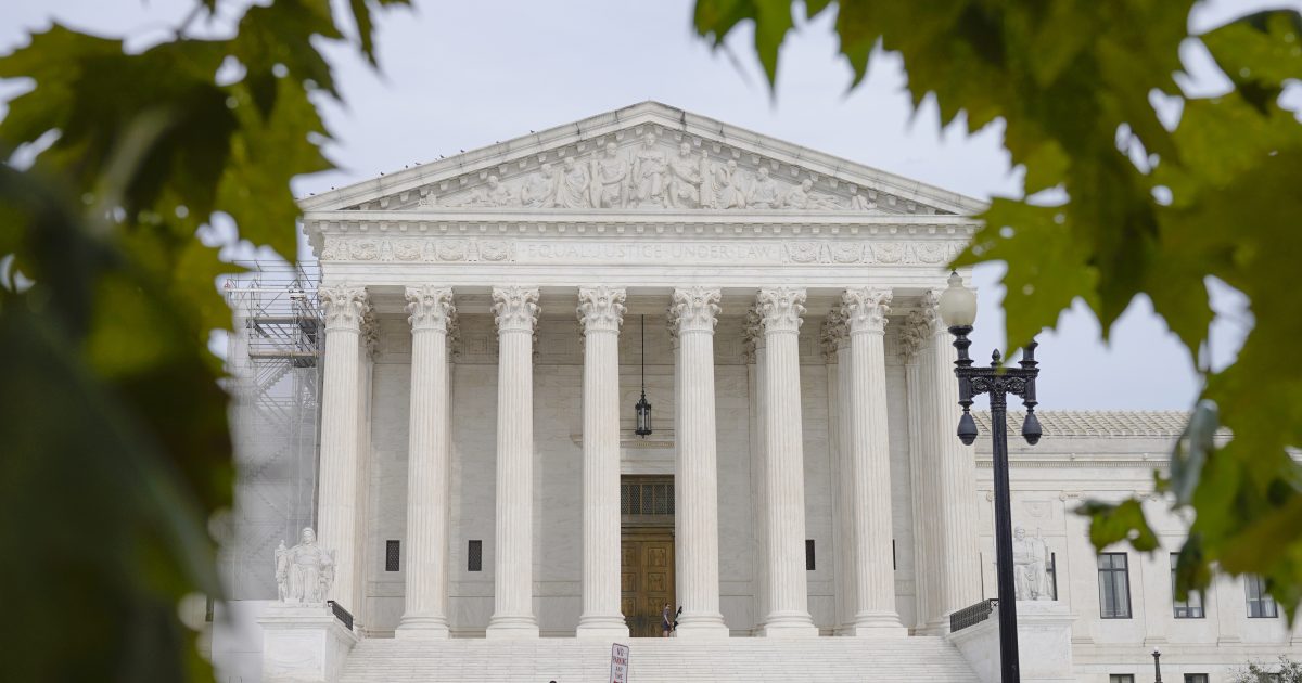 SCOTUS pour entendre des cas sur la thérapie de conversion pour les mineurs