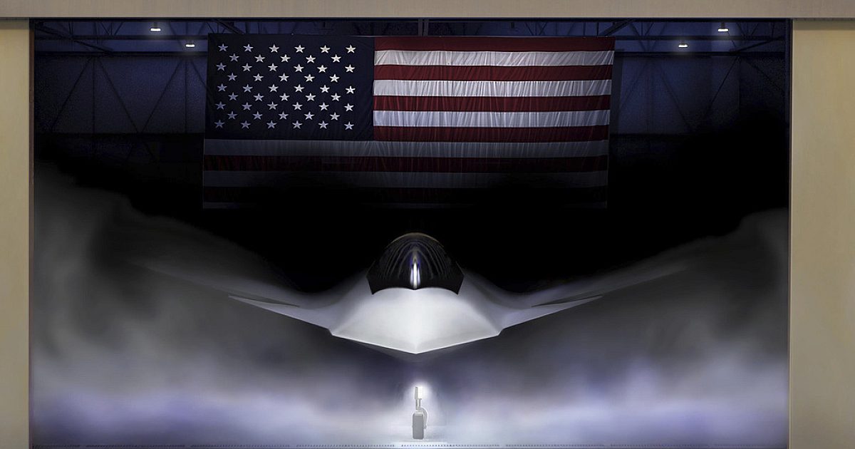 Trump, Hegseth dévoile un avion de chasse habitué pour l'ère du drone