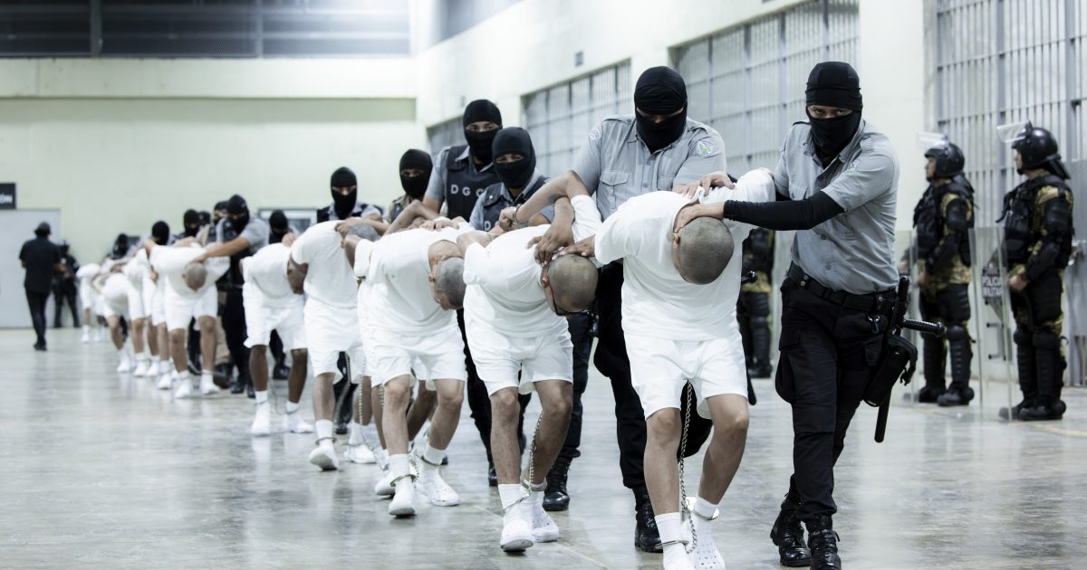 Trump cite l'ancienne loi pour atteindre de nouveaux objectifs