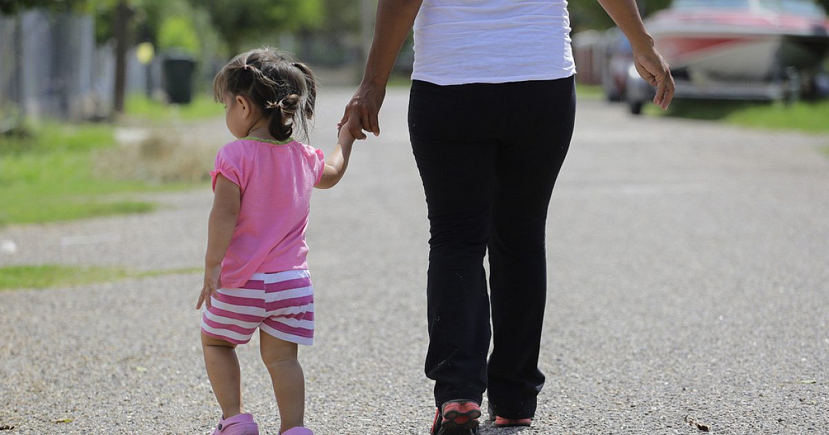 Trump demande à Scot de prendre l'ordre de citoyenneté du droit d'aînesse