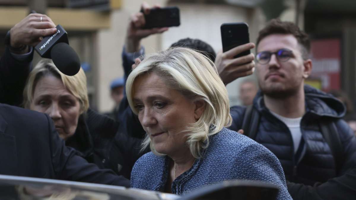 France: les populistes de droite intensifient la protestation contre le jugement du penn