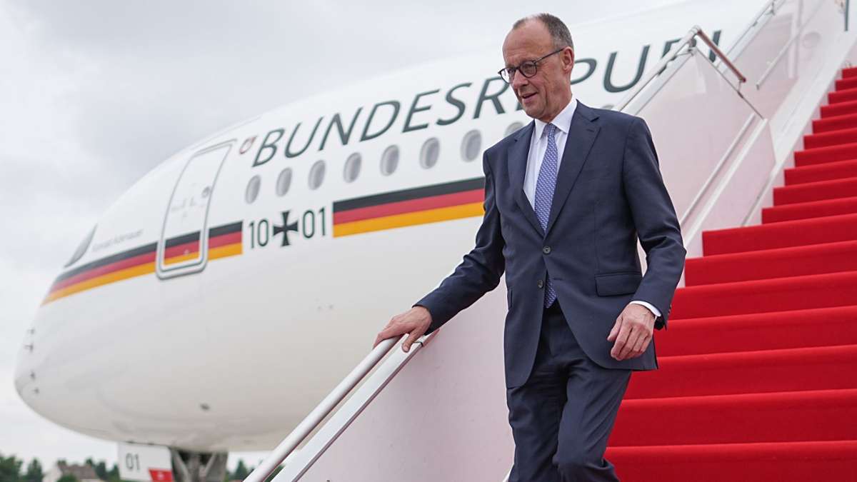 D'abord Paris, puis Varsovie: Premier voyage du chancelier: Redémarrer à Paris - Trouble à Varsovie