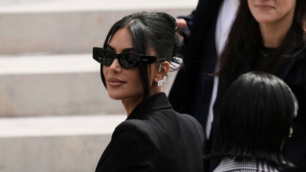 Neuf ans après le vol à Paris: Raid sur Kim Kardashian: prisonnier pour les gangsters OPA