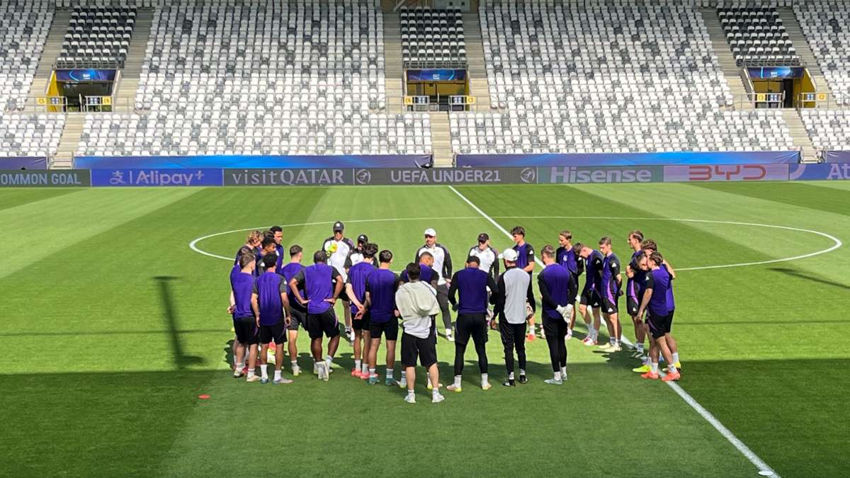 Championnat d'Europe de football: U21 avec des visions aux demi-finales contre la France