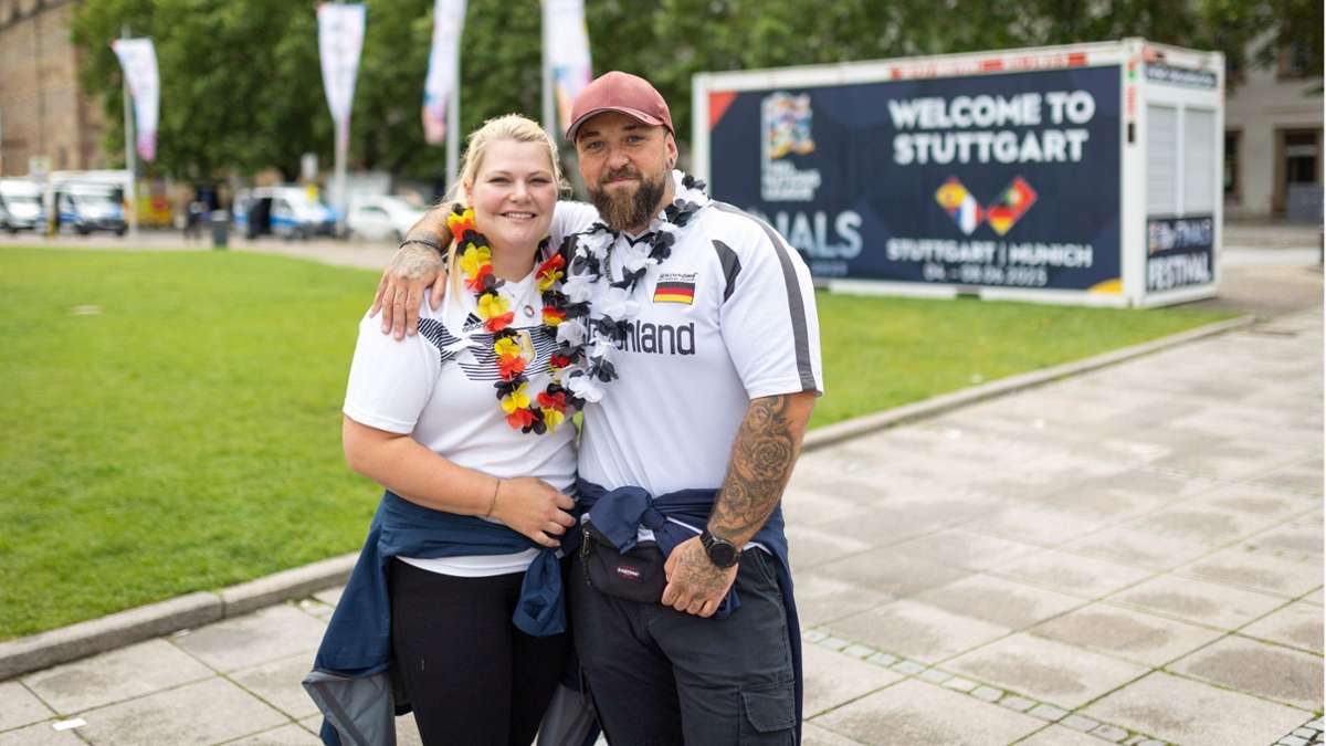 L'Allemagne joue à Stuttgart: les fans sont déçus de peu d'action dans la ville
