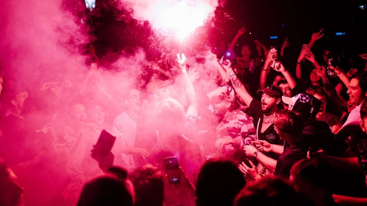 Ridings en France: Riot après le PSG Victoire: Dead, blessé et arrestation