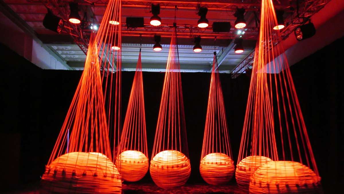 Art: immersion, explosion, pressant: l'art pour l'ère selfie?