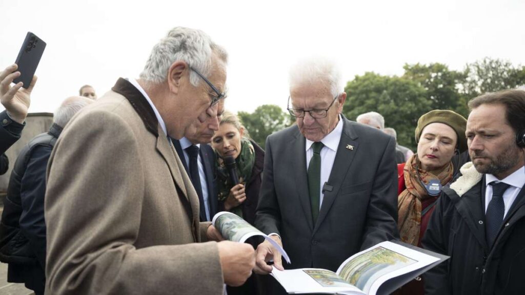Défense en Europe: le dernier voyage important de Kretschmann fluctue entre la mémoire et la mise à niveau