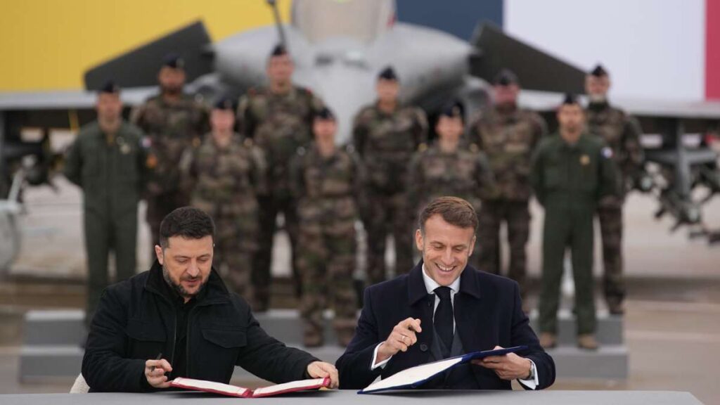 Guerre d'agression russe : l'Ukraine veut acheter jusqu'à 100 avions de combat français Rafale