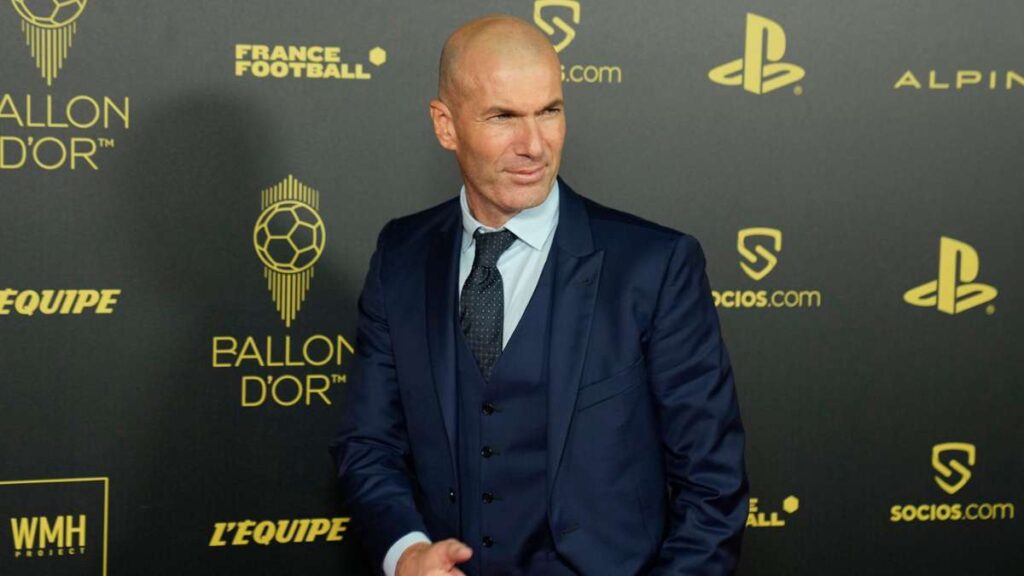 Football: Médias : Zidane retenu comme sélectionneur de la France après la Coupe du Monde